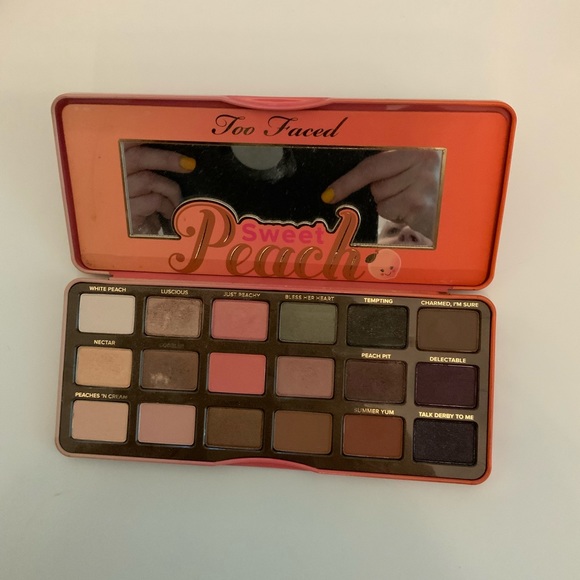 Too Faced shadow palette - Picture 1 of 3